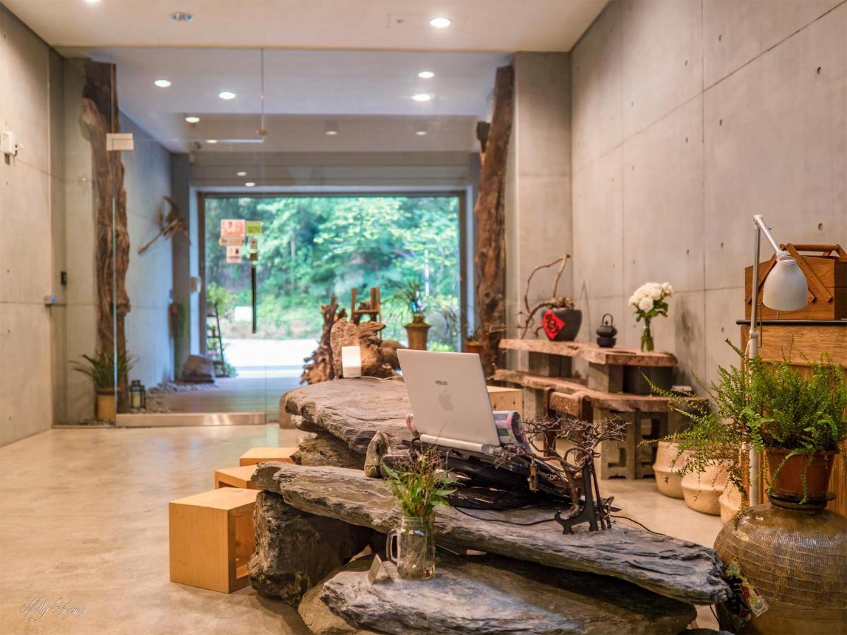 日月潭山慕藝旅 Sun Moon Inn Yuchi Exterior photo